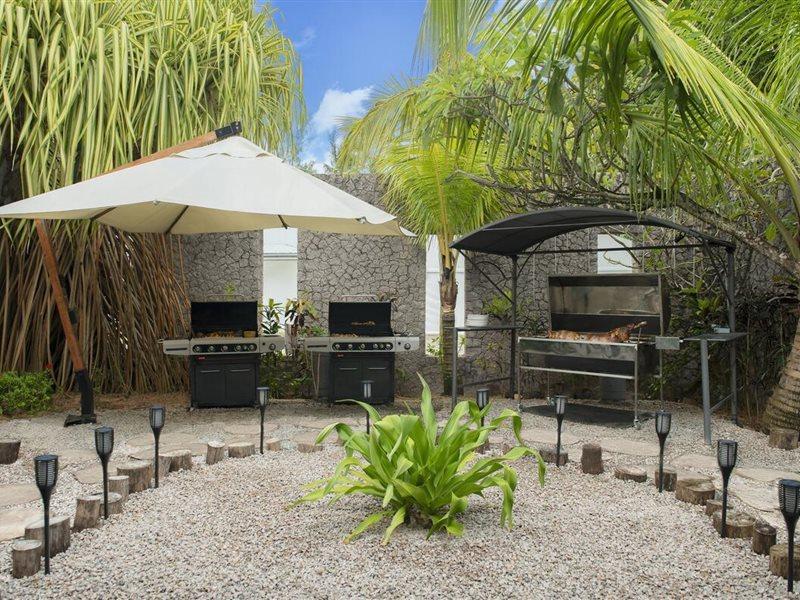 Avani Barbarons Seychelles Resort Grand Anse  Eksteriør billede