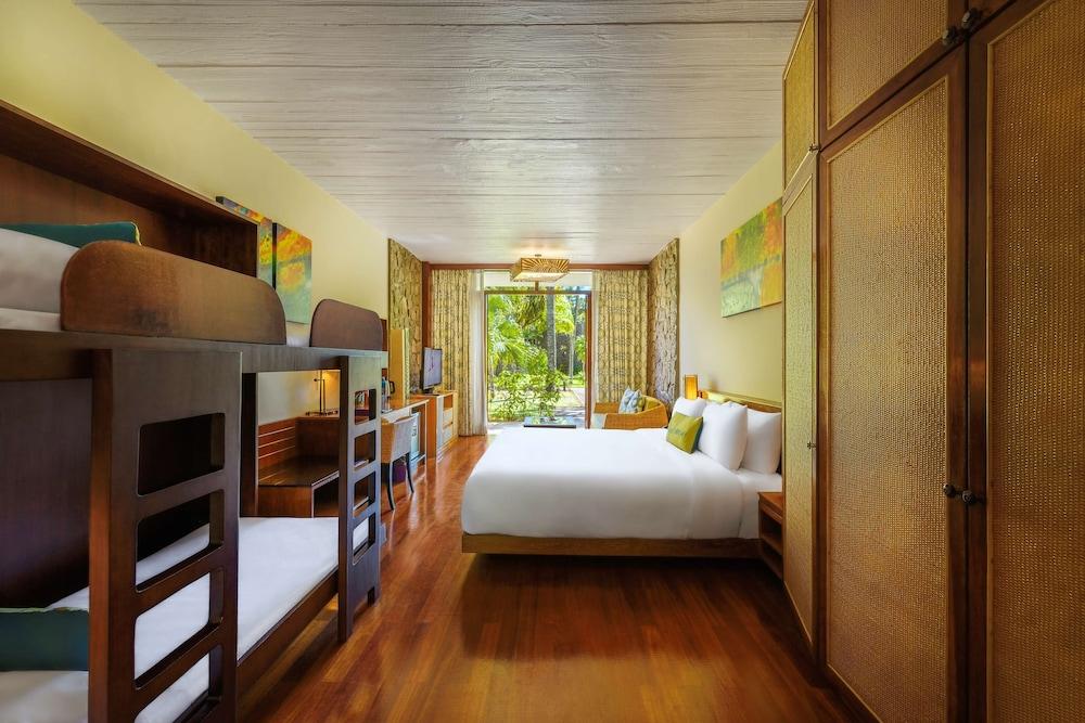 Avani Barbarons Seychelles Resort Grand Anse  Eksteriør billede
