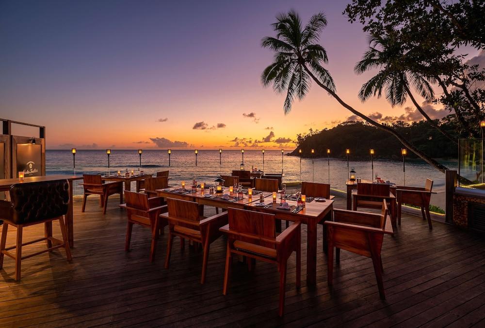 Avani Barbarons Seychelles Resort Grand Anse  Eksteriør billede